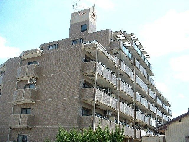 4LDK apartment in Komaki, Aichi - Photo 1