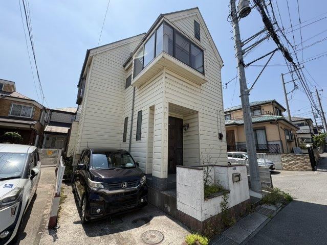 4LDK house in Iwatsuki Ward, Saitama - Photo 1