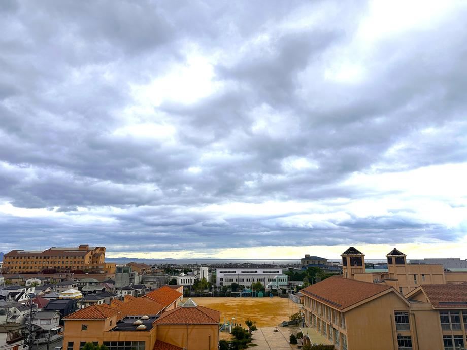 2LDK+S apartment in Akashi, Hyogo - Photo 1