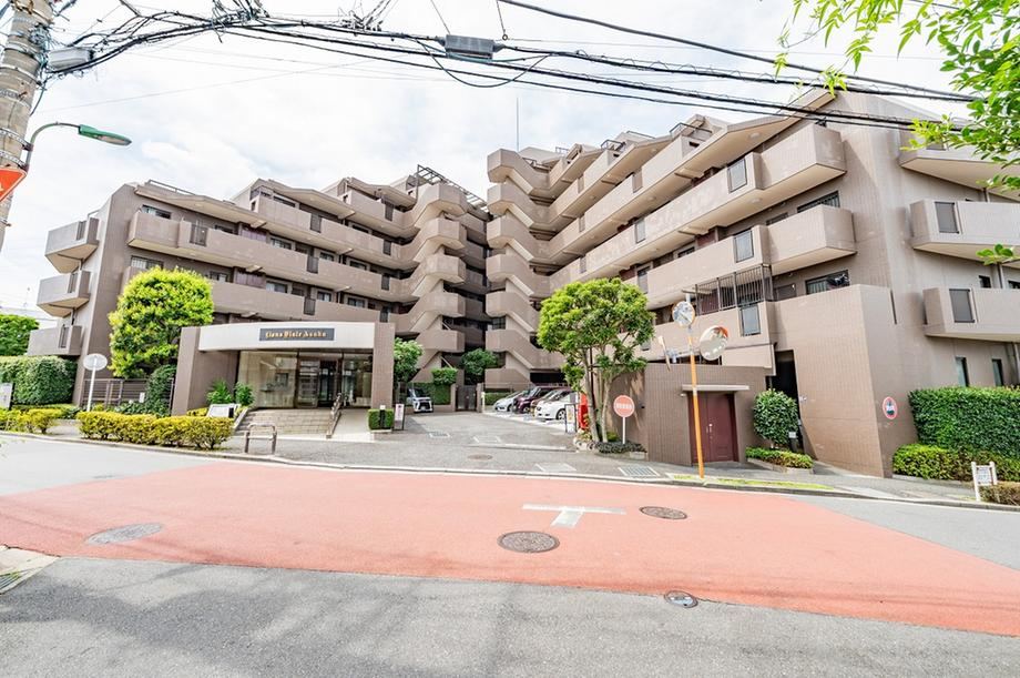 3LDK apartment in Asaka, Saitama - Photo 1