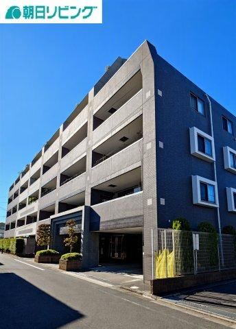 3LDK apartment in Hachioji, Tokyo - Photo 1