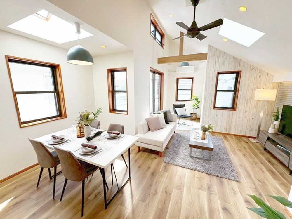 4LDK house in Suginami Ward, Tokyo - Photo 1