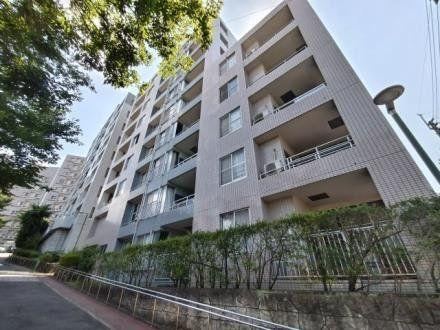 3LDK apartment in Yahatanishi Ward, Kitakyushu, Fukuoka - Photo 1