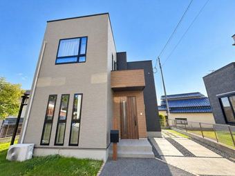 4LDK house in Ogori