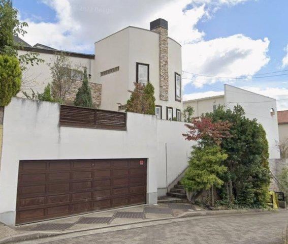 4LDK house in Nishinomiya, Hyogo - Photo 1