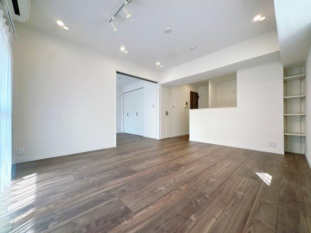 2LDK apartment in Chuo Ward, Fukuoka - Photo 1