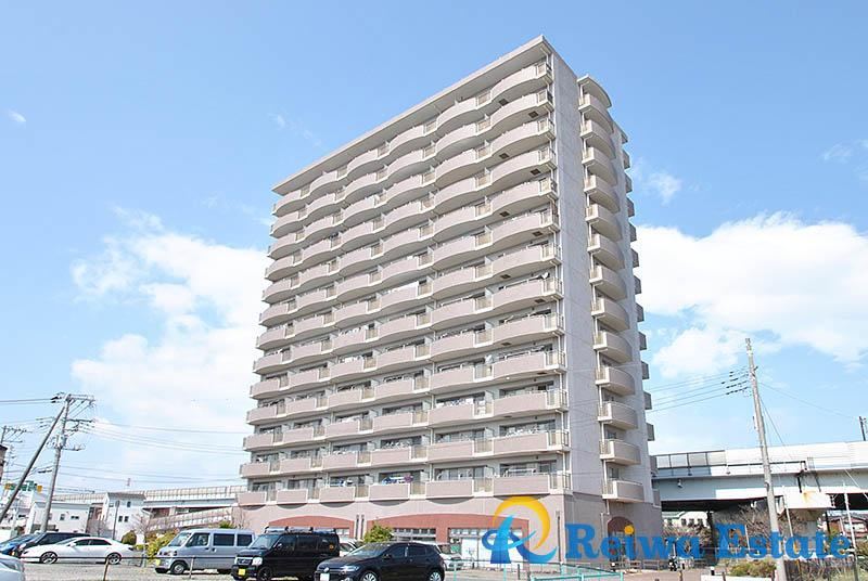 4LDK apartment in Chigasaki, Kanagawa - Photo 1