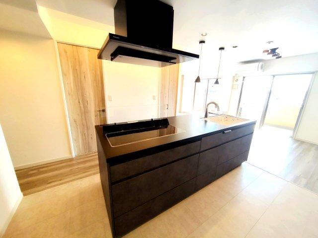 3LDK apartment in Funabashi, Chiba - Photo 1