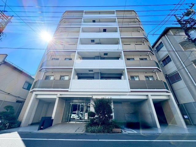 1LDK apartment in Sumida Ward, Tokyo - Photo 1
