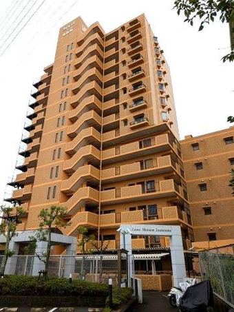 2LDK+S apartment in Izumisano