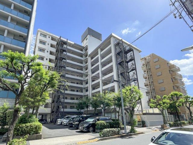 2LDK apartment in Shinagawa Ward, Tokyo - Photo 1