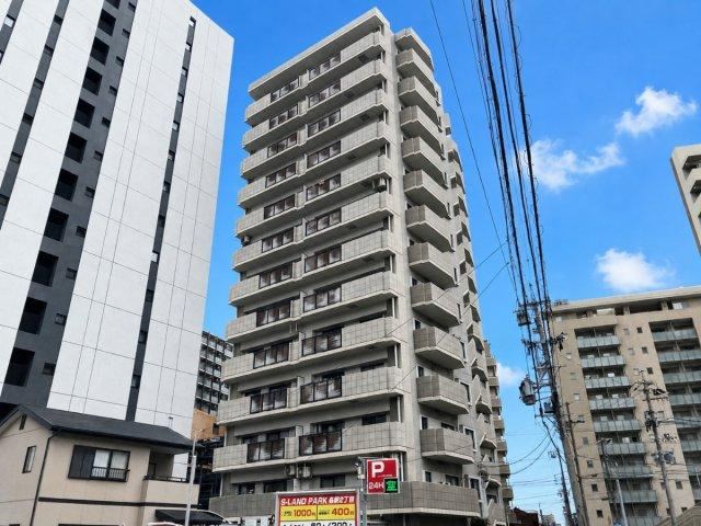 3LDK apartment in Nishi Ward, Nagoya, Aichi - Photo 1