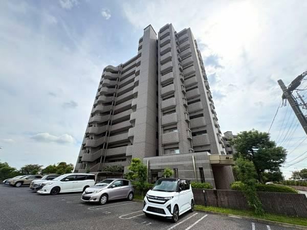 3LDK apartment in Gifu, Gifu - Photo 1