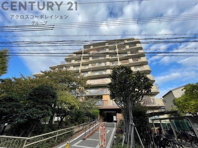 3LDK apartment in Nada Ward, Kobe, Hyogo - Photo 1