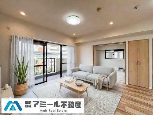 3LDK apartment in Naha, Okinawa - Photo 1