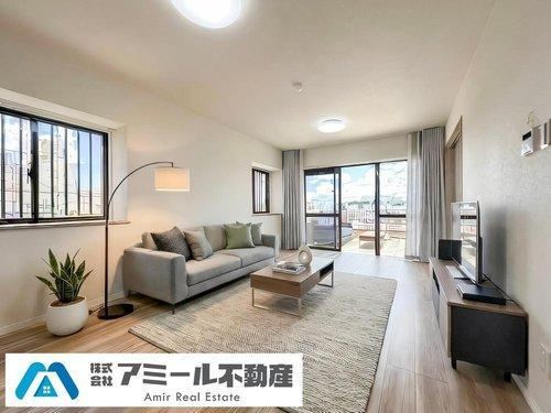 3LDK apartment in Tomigusuku, Okinawa - Photo 1