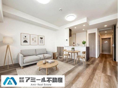 3LDK apartment in Naha, Okinawa - Photo 1