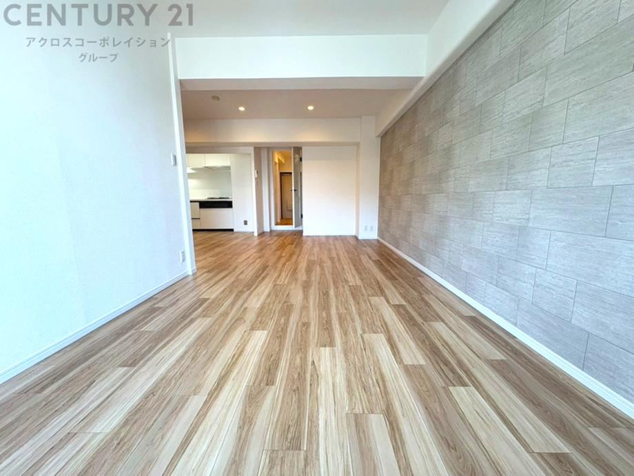 2LDK apartment in Takarazuka, Hyogo - Photo 1
