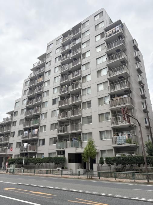 2LDK apartment in Koto Ward, Tokyo - Photo 1