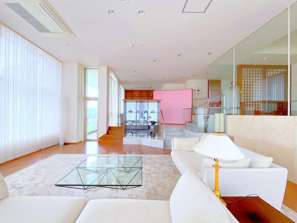 2LDK apartment in Shinagawa Ward, Tokyo - Photo 1
