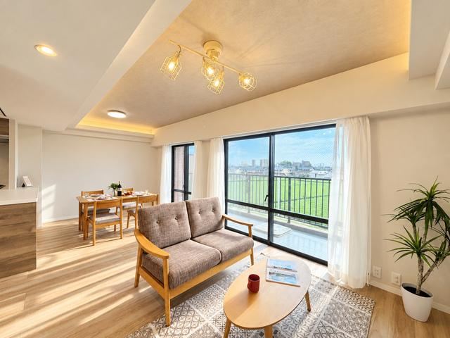 4LDK apartment in Iruma, Saitama - Photo 1
