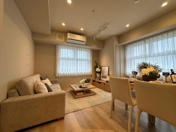 2LDK apartment in Arakawa Ward, Tokyo - Photo 1