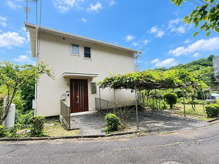 2LDK house in Atami, Shizuoka - Photo 1