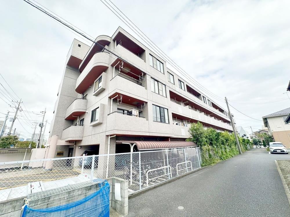 3LDK apartment in Ebina, Kanagawa - Photo 1