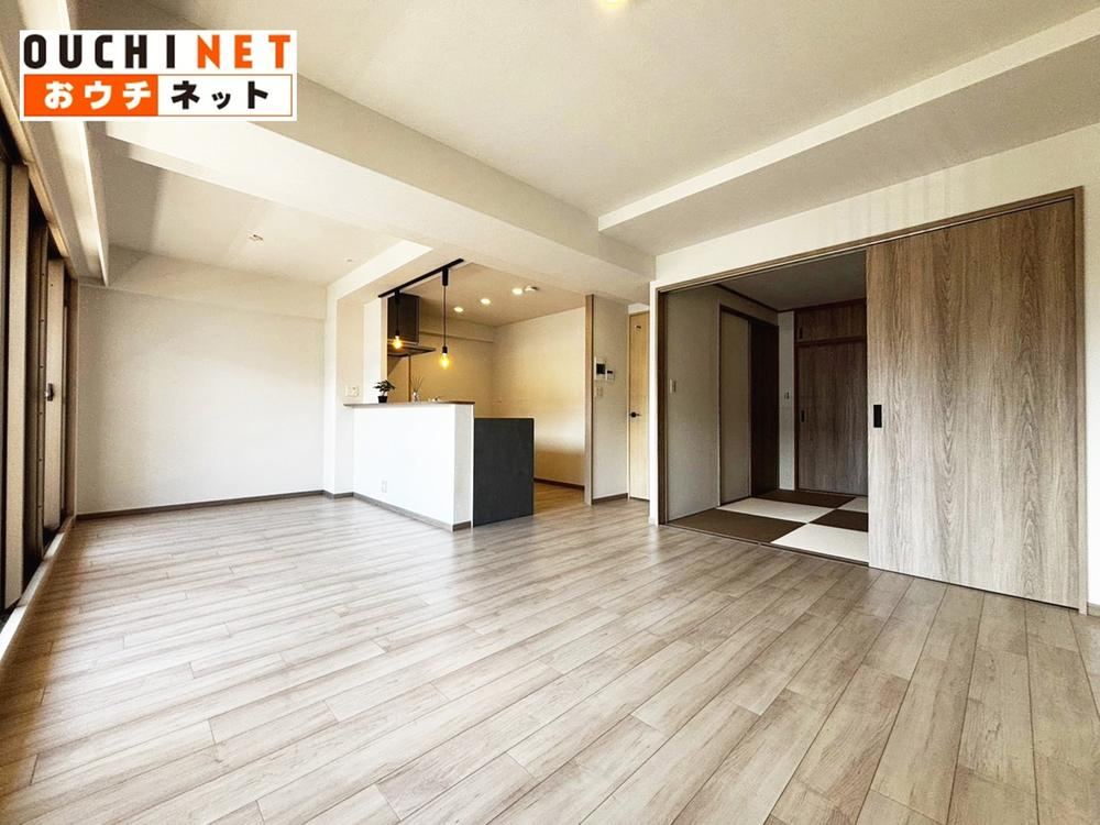 3LDK apartment in Yao, Osaka - Photo 1