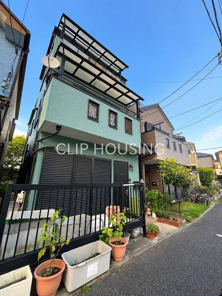 3LDK house in Naka Ward, Yokohama, Kanagawa - Photo 1