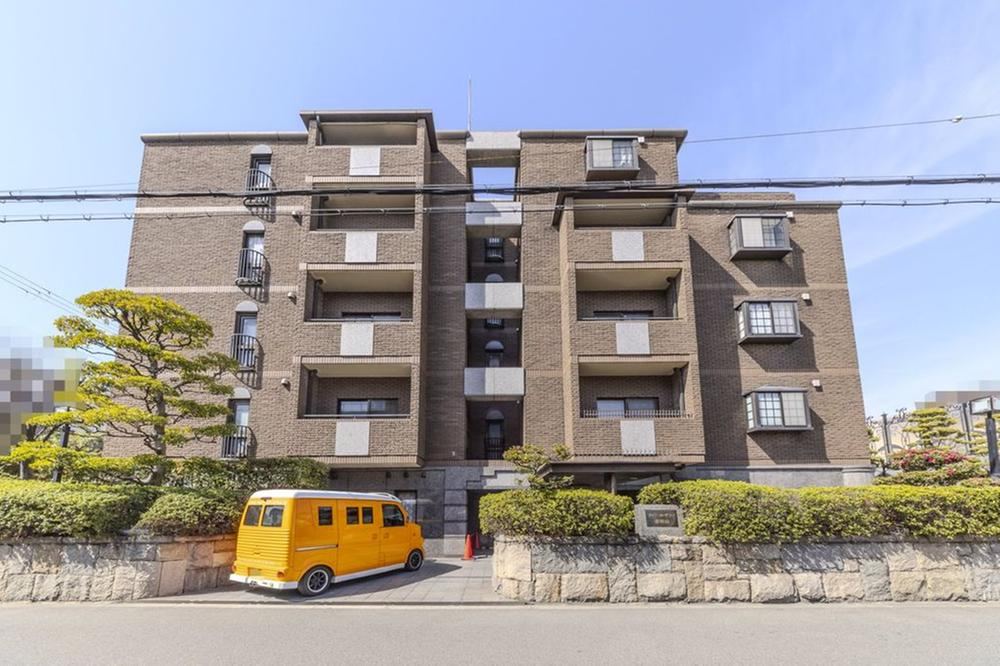 4LDK apartment in Sumiyoshi Ward, Osaka - Photo 1