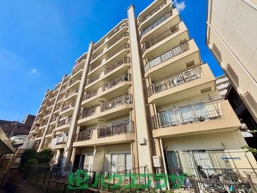 4LDK apartment in Adachi Ward, Tokyo - Photo 1