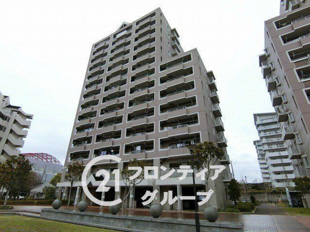 3LDK apartment in Miyakojima Ward, Osaka - Photo 1