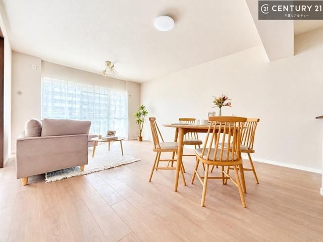 3LDK apartment in Inage Ward, Chiba - Photo 1