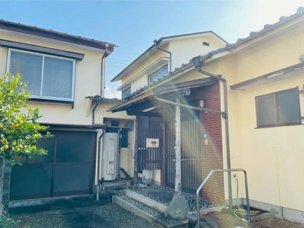 6LDK house in Iyo, Ehime - Photo 1