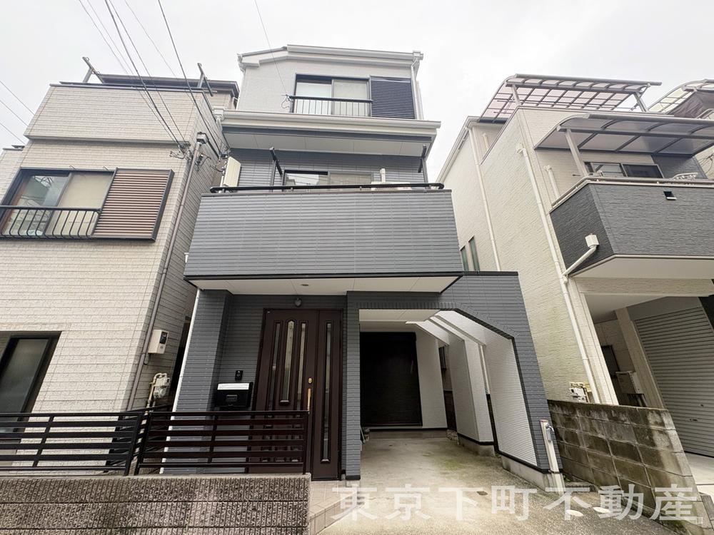 4DK house in Arakawa Ward, Tokyo - Photo 1