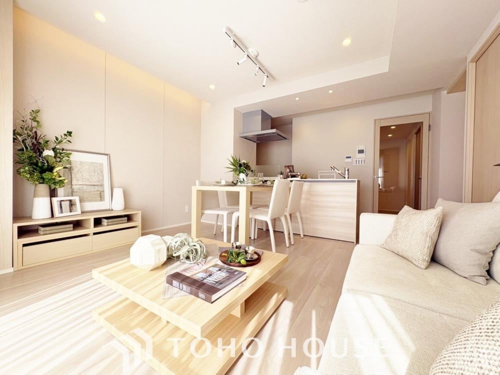 2LDK apartment in Edogawa Ward, Tokyo - Photo 1