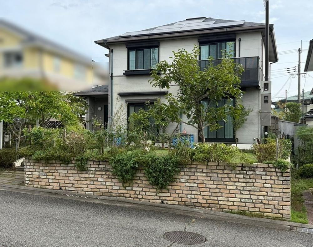 4LDK house in Sanda, Hyogo - Photo 1