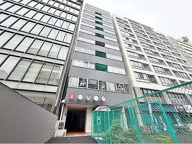 studio apartment in Shinjuku Ward, Tokyo - Photo 1