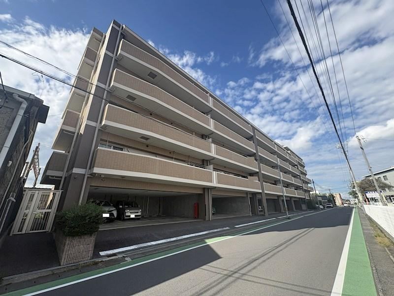 3LDK apartment in Tsuchiura, Ibaraki - Photo 1