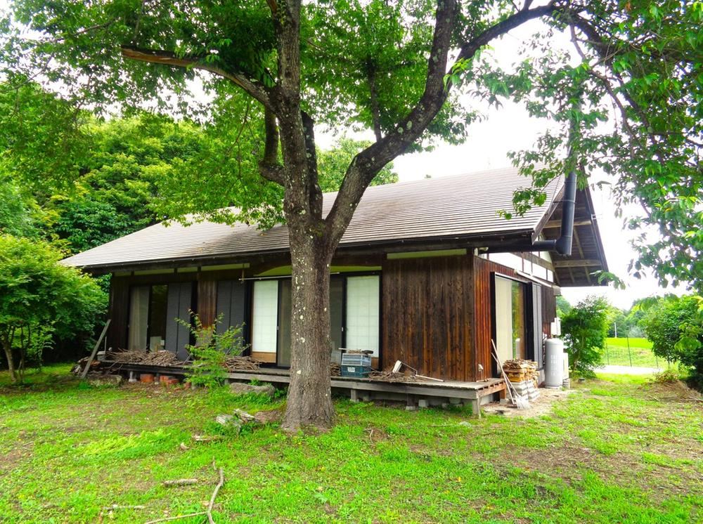 2LDK house in Hokuto, Yamanashi - Photo 1