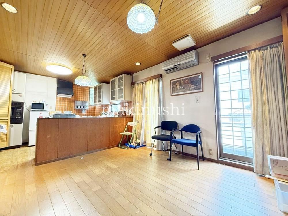6LDK+S house in Matsubara, Osaka - Photo 1