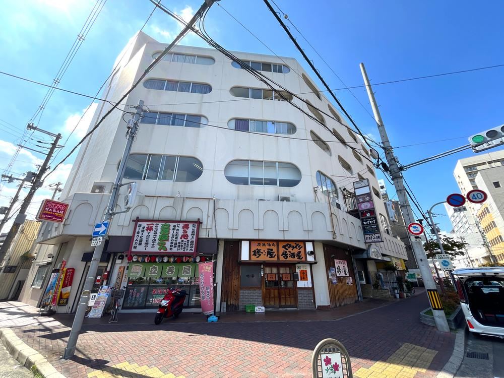 1LDK apartment in Kadoma, Osaka - Photo 1