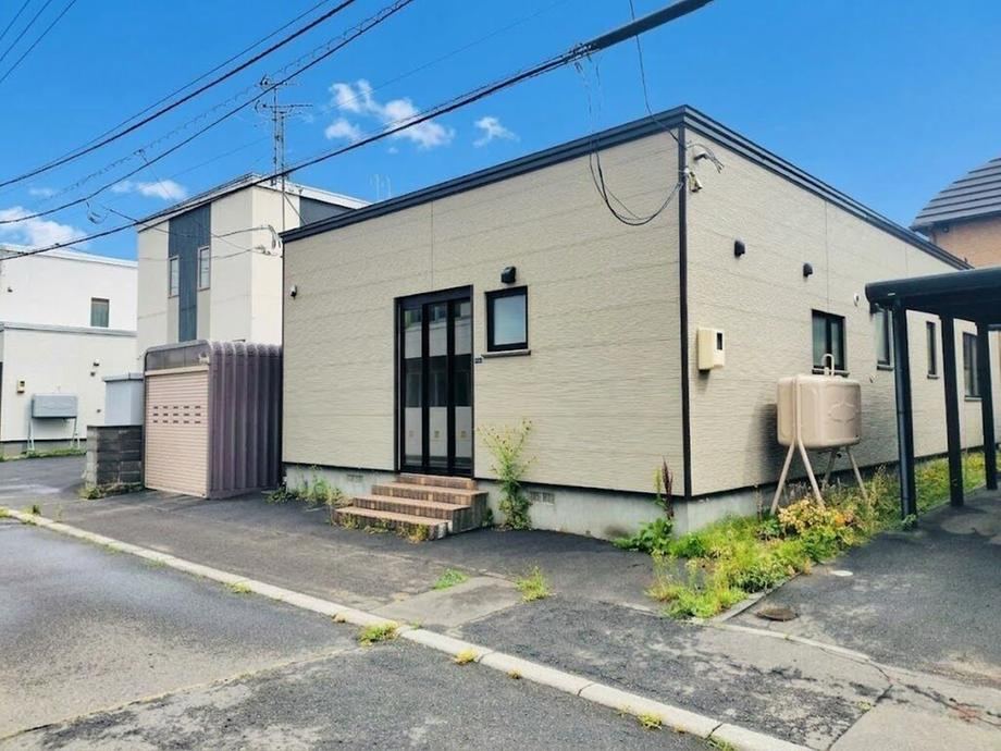 2LDK+S house in Higashi Ward, Sapporo, Hokkaido - Photo 1