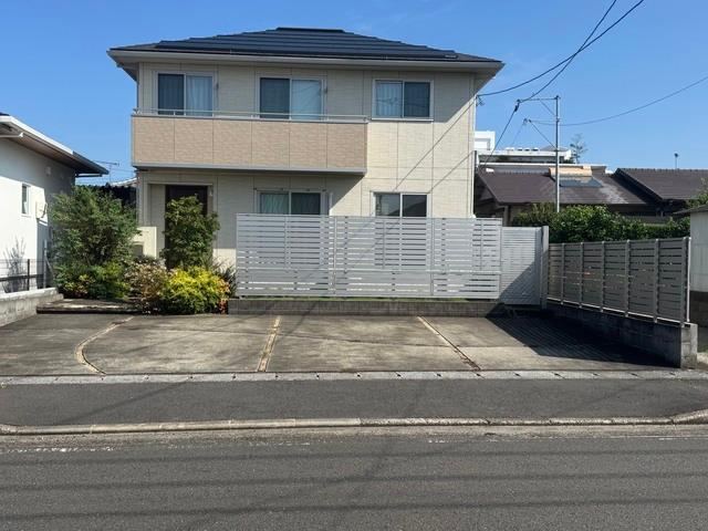 4LDK house in Miyakonojo, Miyazaki - Photo 1