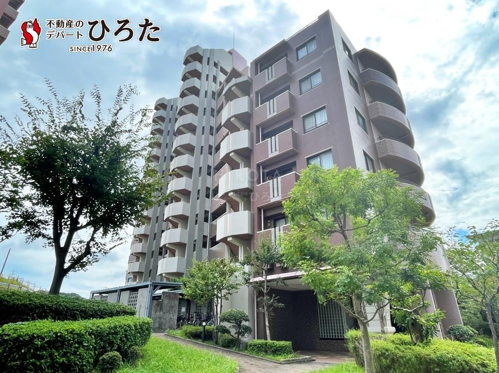 3LDK apartment in Yahatanishi Ward, Kitakyushu, Fukuoka - Photo 1