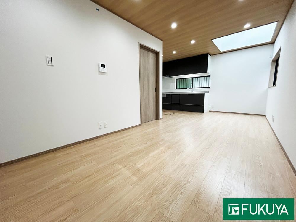 4LDK house in Yawata, Kyoto - Photo 1