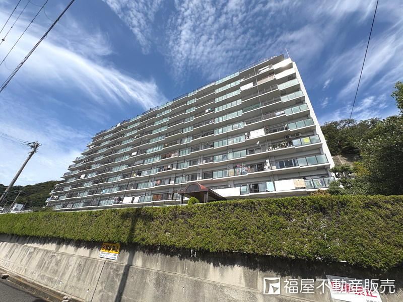 3LDK apartment in Nagata Ward, Kobe, Hyogo - Photo 1