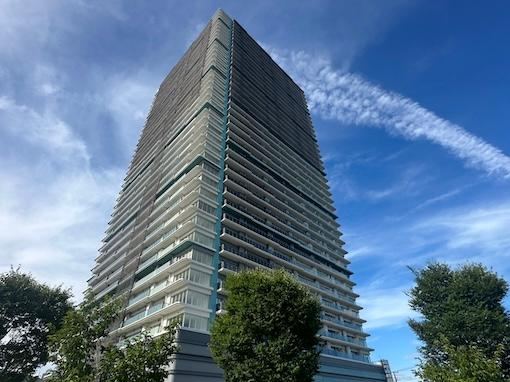 3LDK apartment in Mihama Ward, Chiba - Photo 1