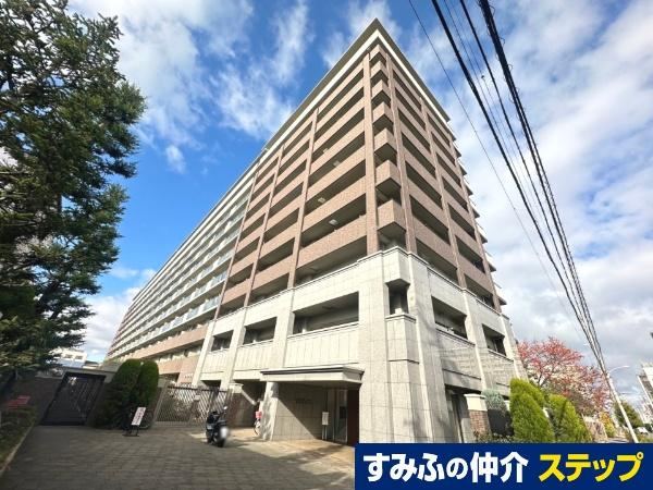 3LDK apartment in Daito, Osaka - Photo 1